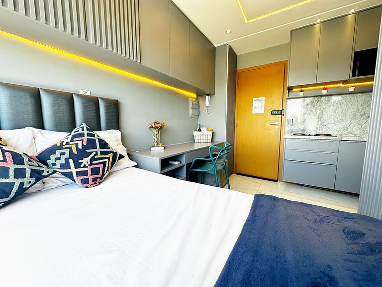 CA1109 Studio Encanto & Piscina by VLV Stays