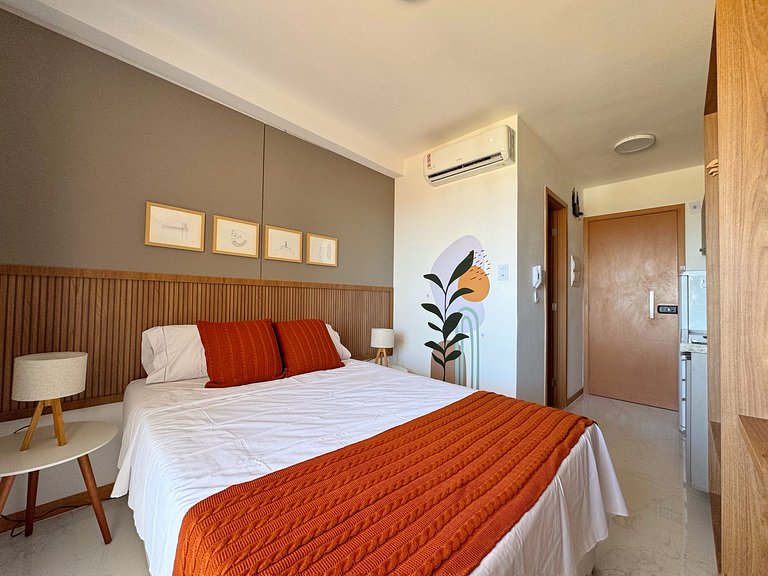 SC530 Studio com varanda e vista mar by VLV Stays