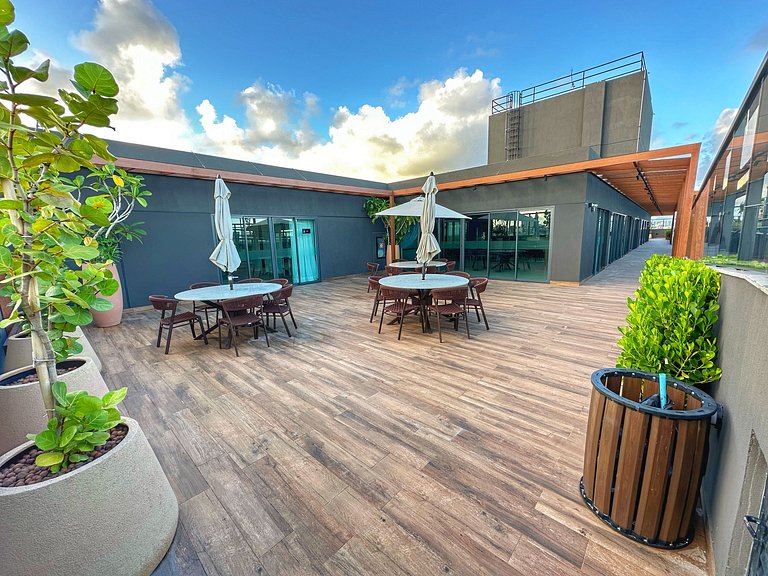 ART402 Studio with Kitchen and Incredible Rooftop