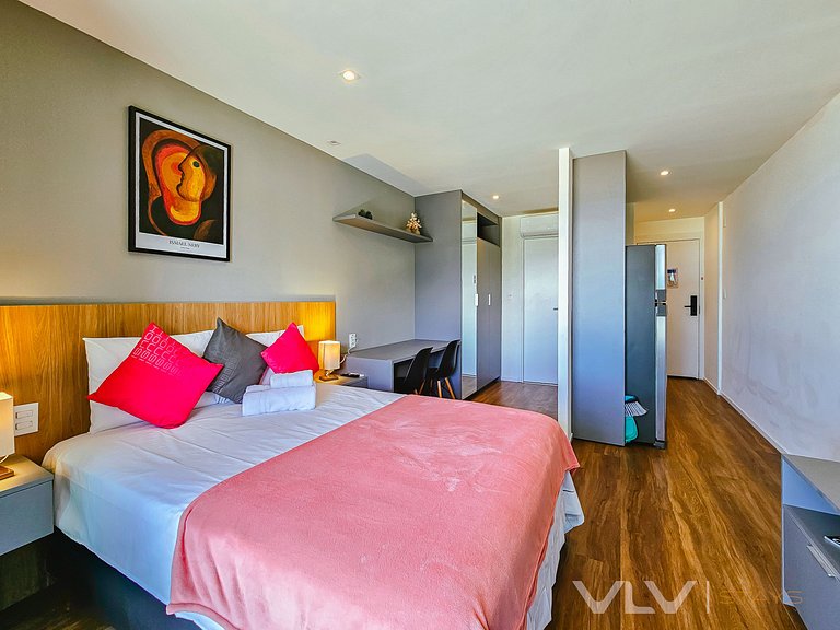 ART937 Complete Perfect studio by VLV Stays