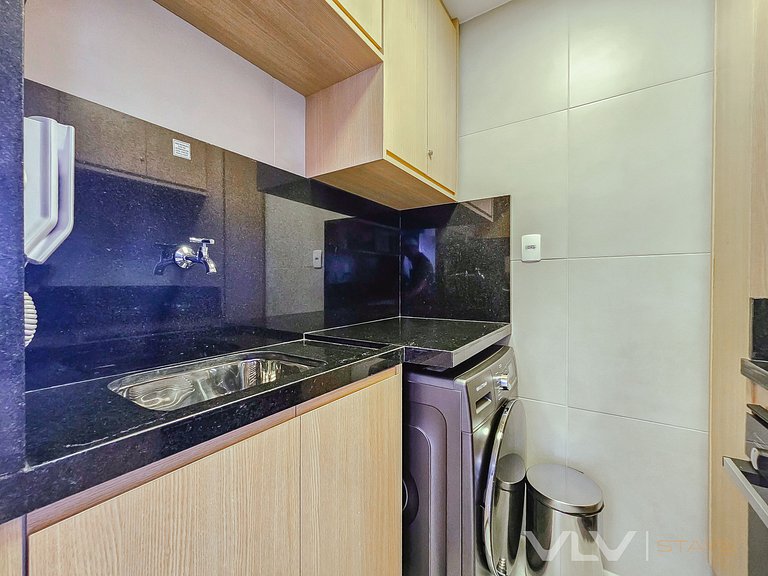 SM1104 Beach Side 2 bedrooms by VLV Stays