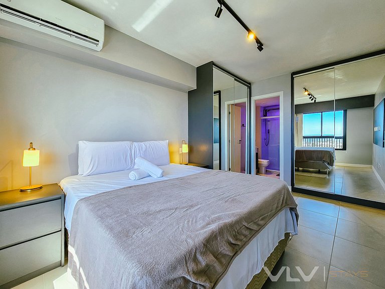 SM1104 Beach Side 2 bedrooms by VLV Stays