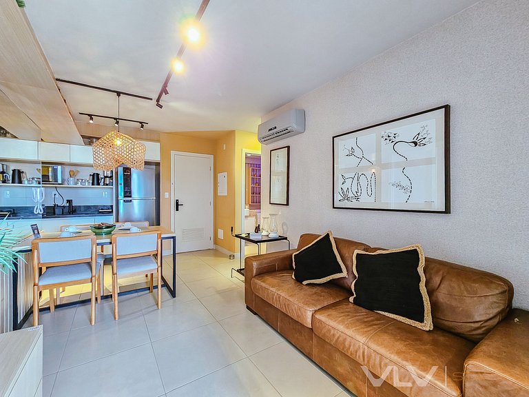 SM204 Excelent 2 bedrooms w/ parking by VLV Stays