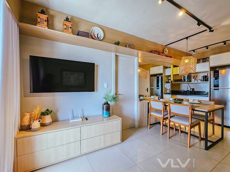SM204 Excelent 2 bedrooms w/ parking by VLV Stays