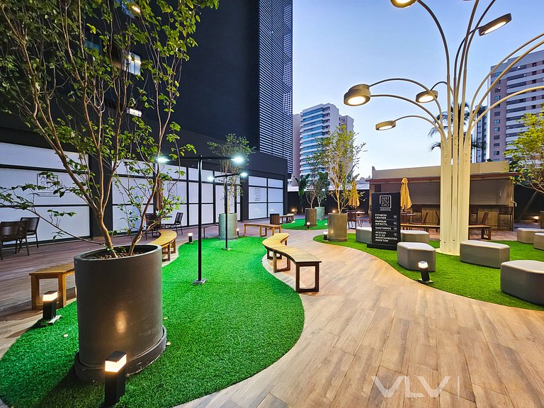 ART127 Stylish Studio with Panoramic Rooftop Pool