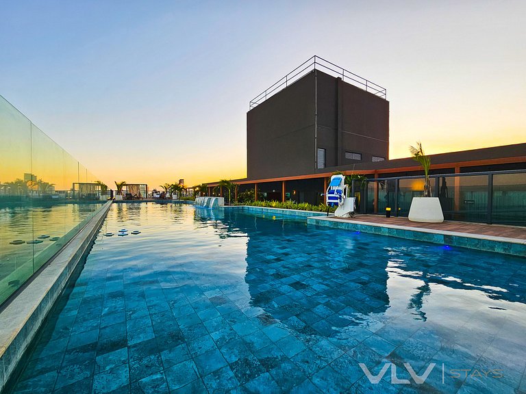 ART440 Studio com vista parcial do mar by VLV Stays