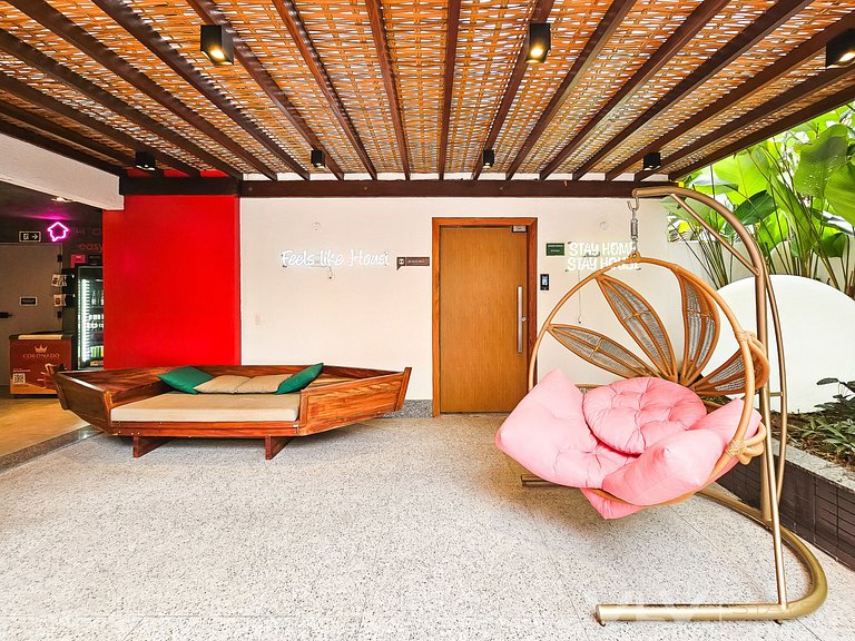 PP1102 Studio + Beach Club by VLV Stays