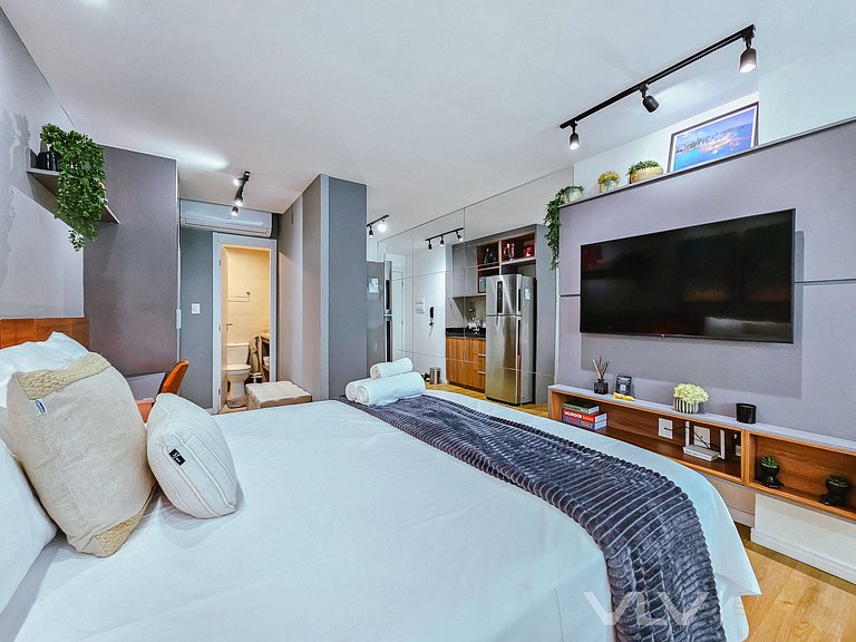 ART623 Studio Moderno c/ garagem by VLV Stays