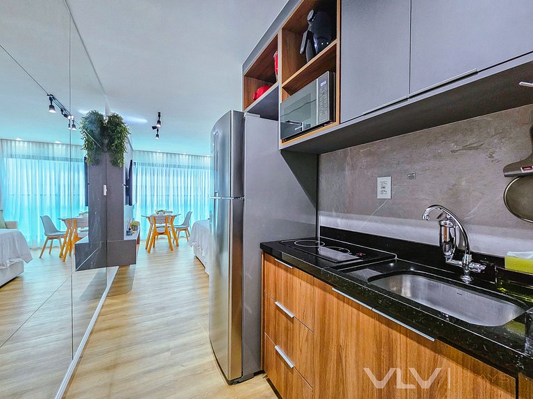 ART623 Studio Moderno c/ garagem by VLV Stays