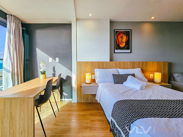 ART214 Beach Front by VLV Stays