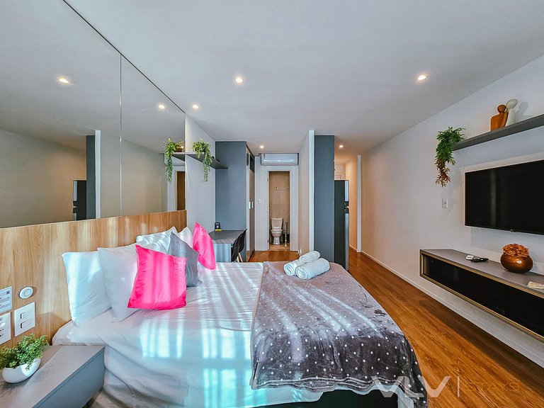 ART632 Studio no melhor rooftop by VLV Stays