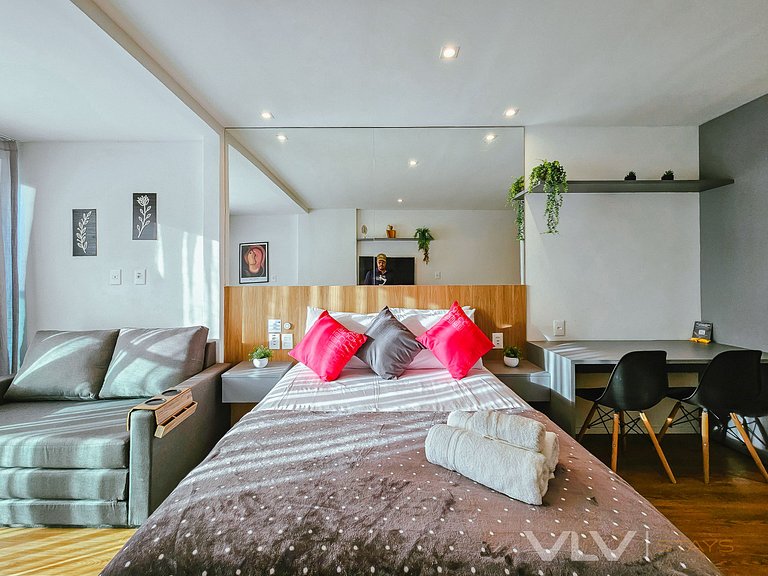 ART632 Studio no melhor rooftop by VLV Stays