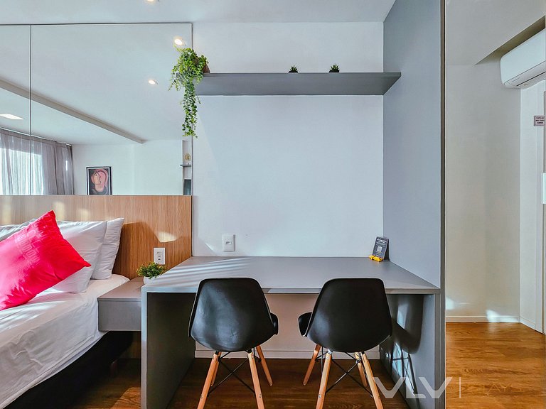 ART632 Studio no melhor rooftop by VLV Stays