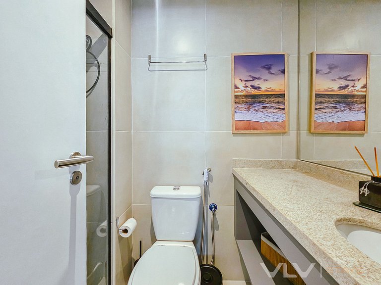 ART221 Stunning Studio w/parking by VLV Stays