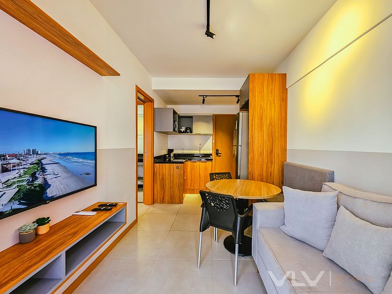 PP201 Quarto e Sala no Porto by VLV Stays
