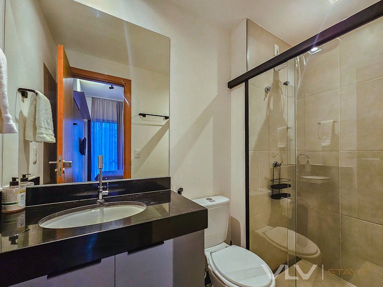 PP002 5´ from Porto da Barra Beach by VLV Stays