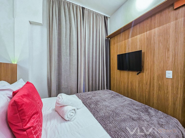 PP002 5´ from Porto da Barra Beach by VLV Stays