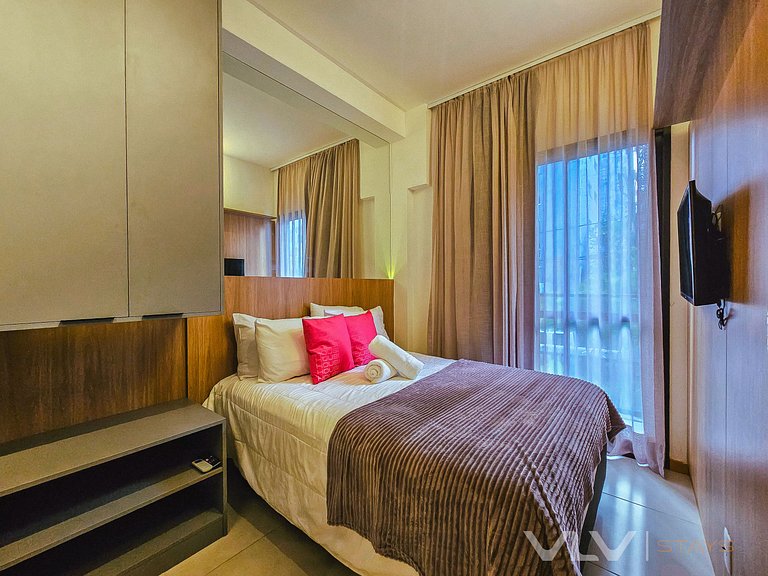 PP002 5´ from Porto da Barra Beach by VLV Stays