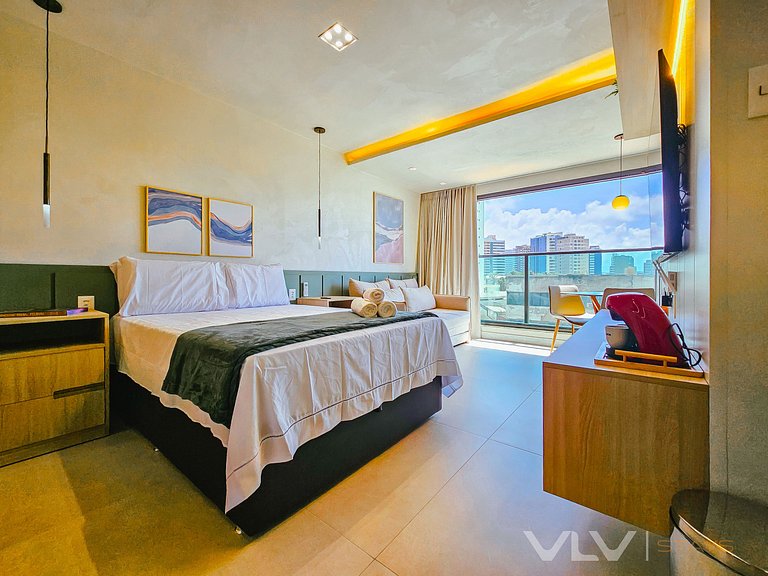 ART238 Well decorated w/parking by VLV Stays