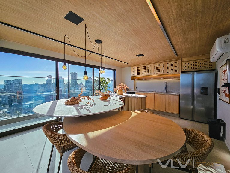 Spot605 Studio com varanda vista mar by VLV Stays