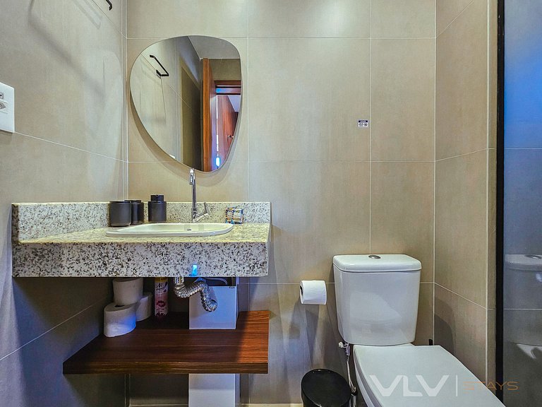 Spot102 Studio + Free Beach Club by VLV Stays