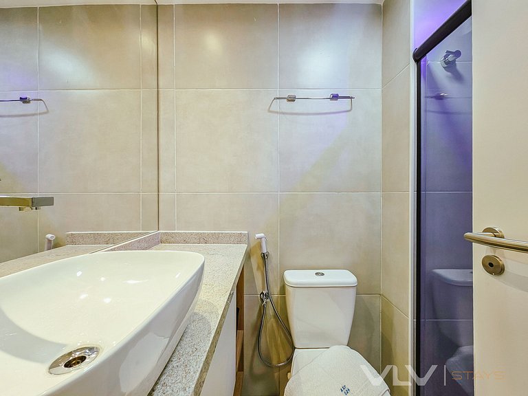 ART524 Very well decorated by VLV Stays