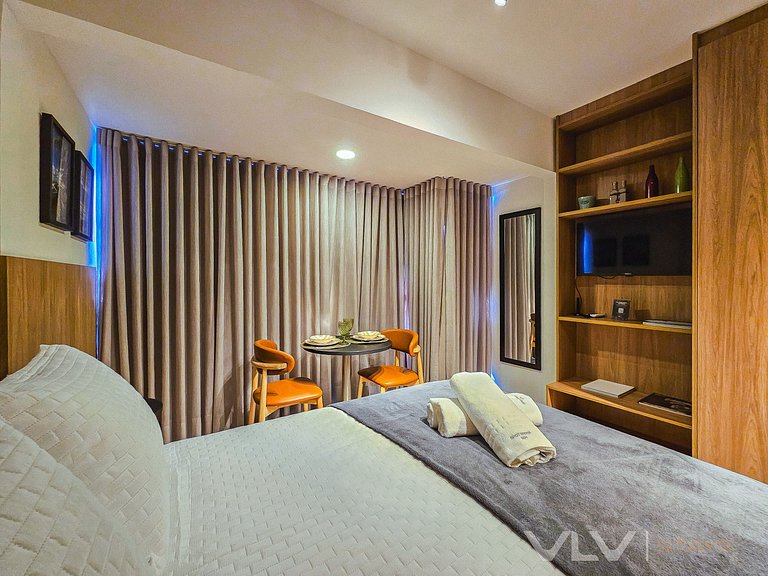 Spot604 Cozy studio w/incredible view by VLV Stays