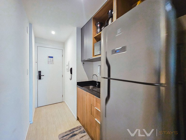 ART922 Studio and heated pool by VLV Stays