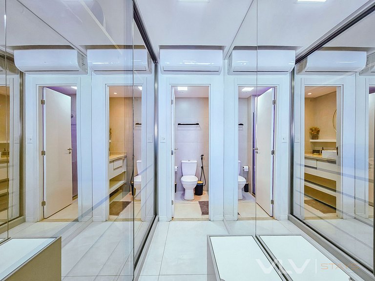 ART402 Incredible Studio by VLV Stays