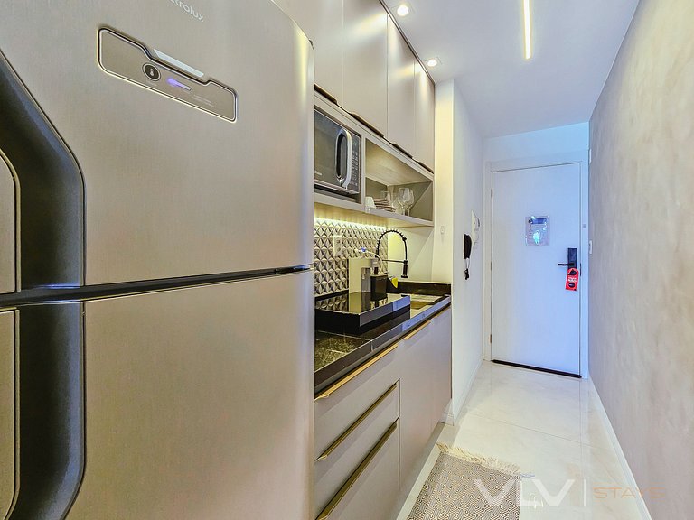 ART402 Incredible Studio by VLV Stays