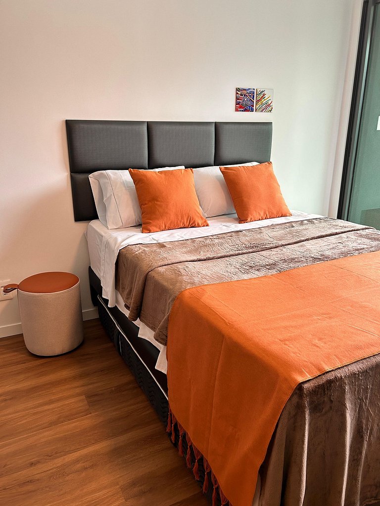 ART1029 Spacious and Budget-Friendly Studio by VLV Stays