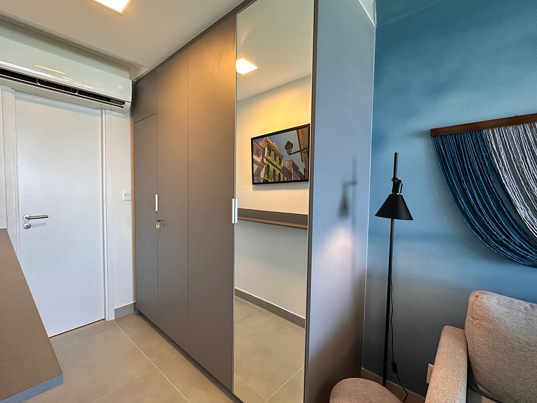 ART913 Beach front view by VLV Stays