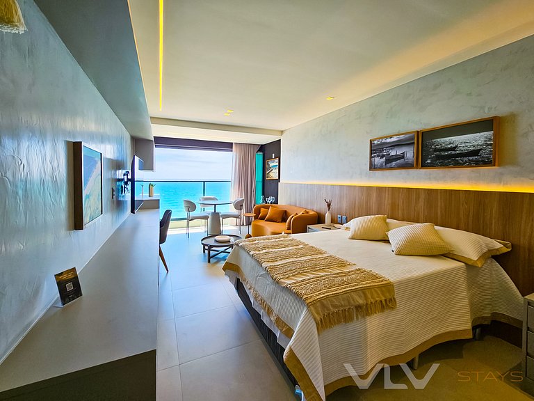 ART906 Perfect Beach Front by VLV Stays