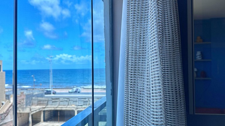 ART235 Very well deocrated w/ parking by VLV Stays