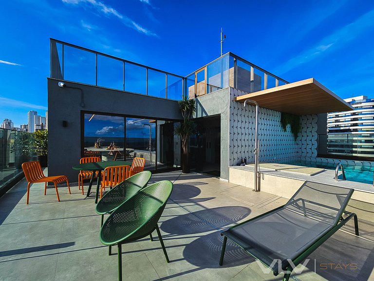 Spot201 The most beautiful view by VLV Stays