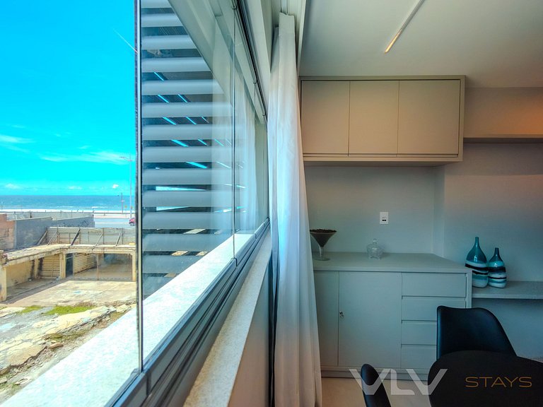 ART142 Beautiful studio w/parking by VLV Stays