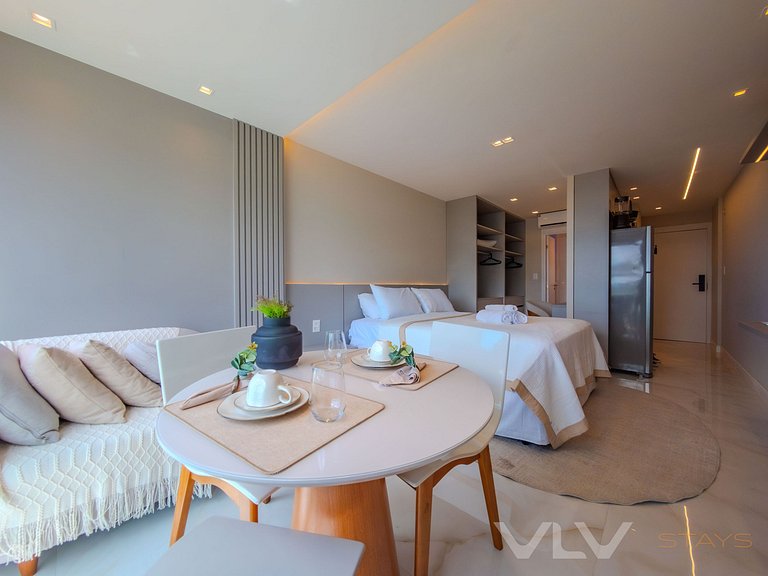 ART337 Cozy studio side sea view by VLV Stays