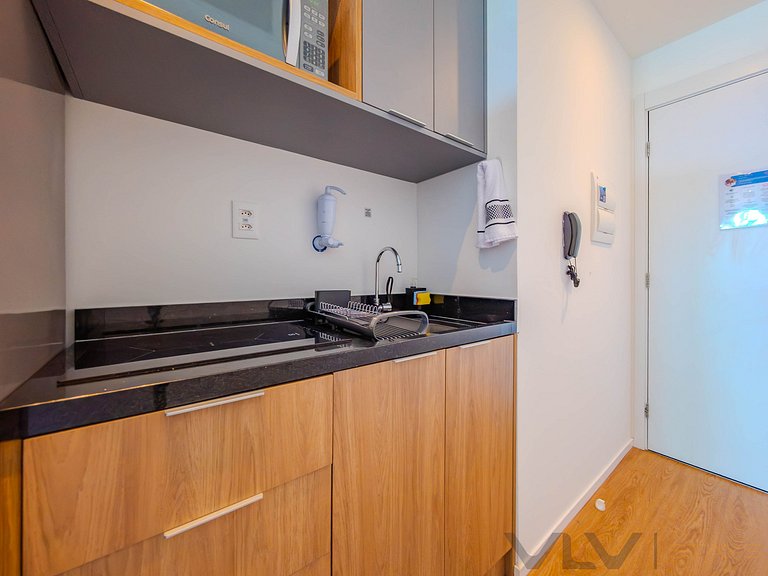 ART506 Frente Mar e com varanda by VLV Stays