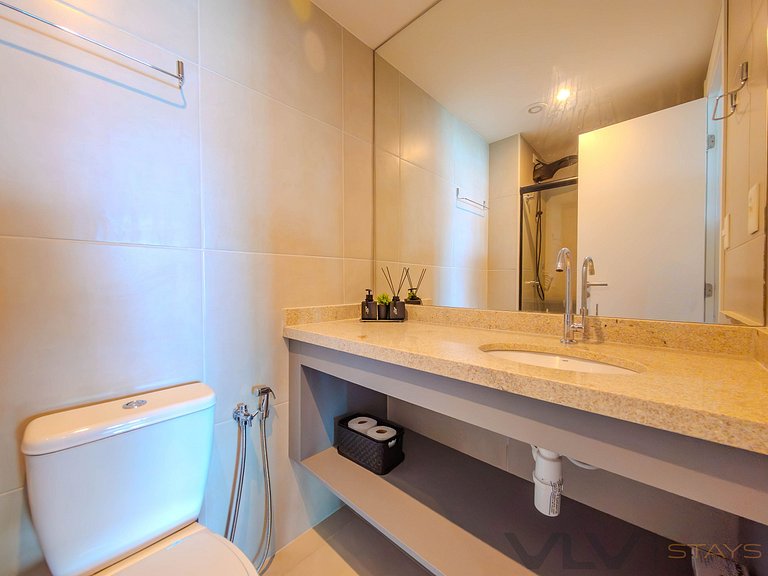 ART506 Frente Mar e com varanda by VLV Stays