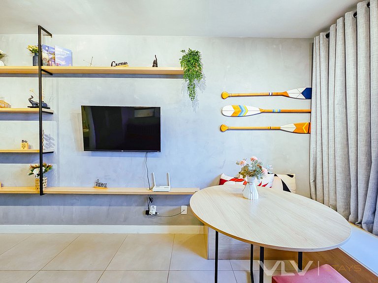 SM812B Studio c/ vista lateral mar e by VLV Stays