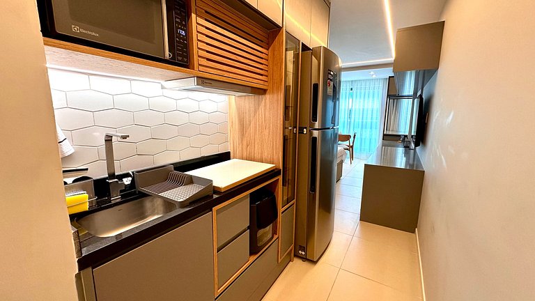 ART722 Side sea view by VLV Stays