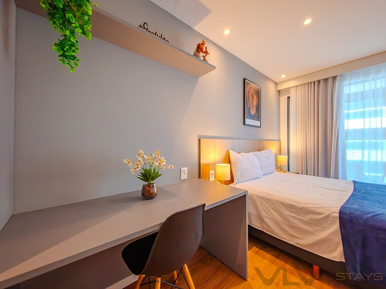ART420 Studio com varanda lateral mar by VLV Stays