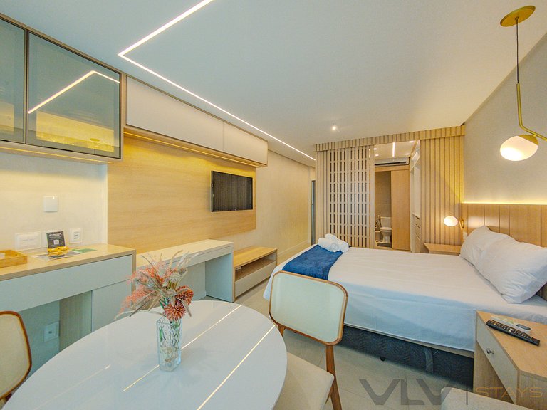 ART729 Beautiful and Modern by VLV Stays