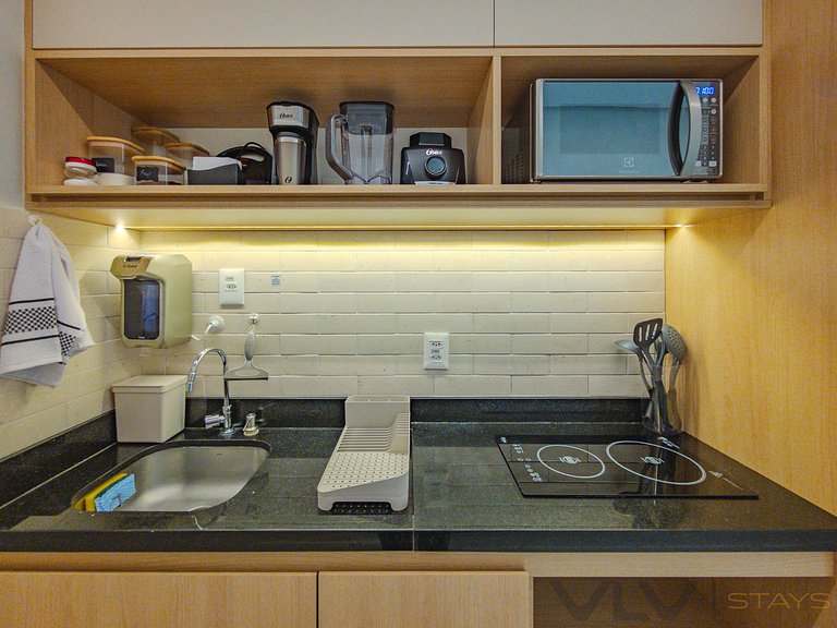 ART729 Beautiful and Modern by VLV Stays
