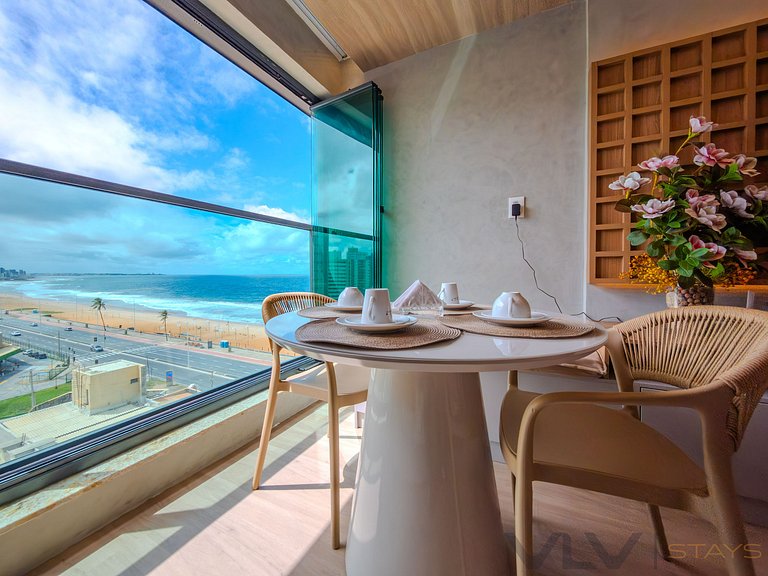 ART840 Seafront building+Gym+Rooftop by VLV Stays