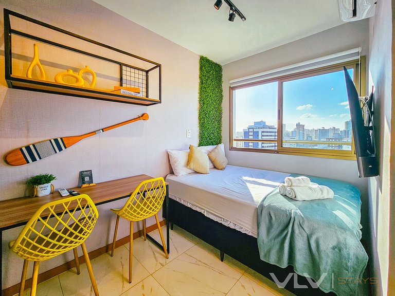 CA1110 New Studio Rooftop by VLV Stays