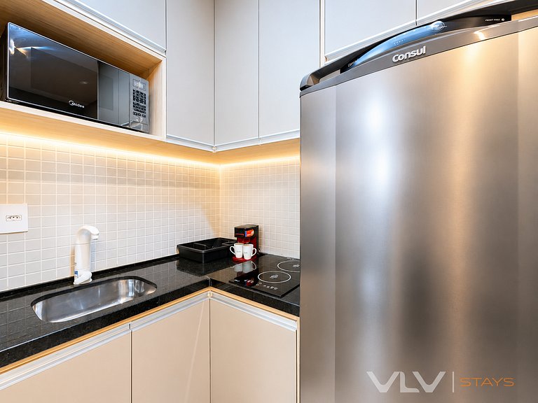 CA208 Bom, Bonito e Barato  by VLV Stays