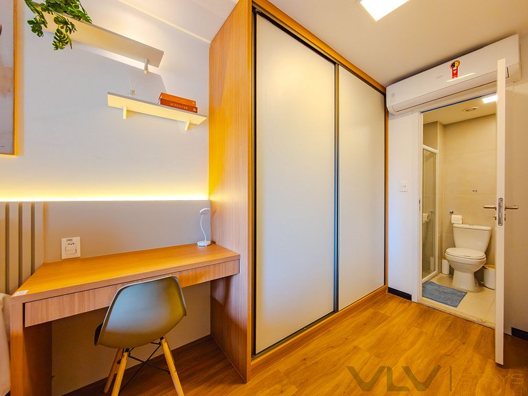 ART332 Studio with balcony by VLV Stays