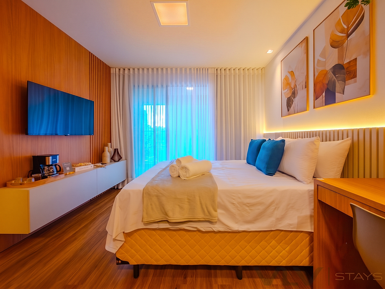 ART332 Studio com varanda by VLV Stays