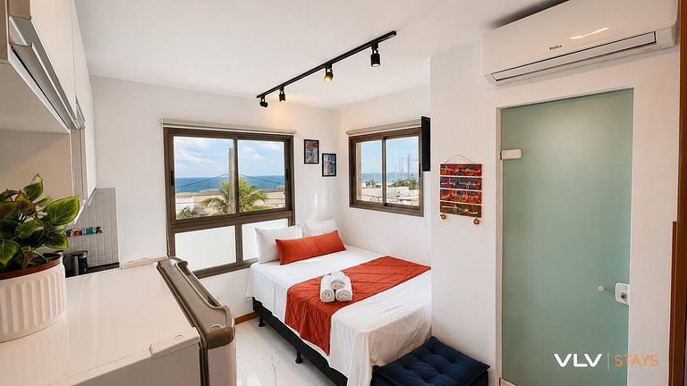 CA101 Studio Balanço do Mar & Rooftop by VLV Stays